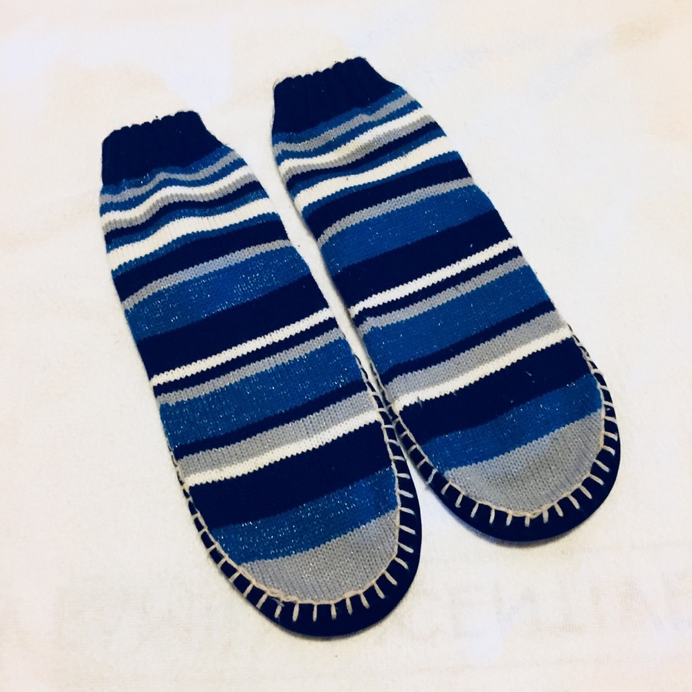 Blue/Grey/White/Black ankle length mukluks socks